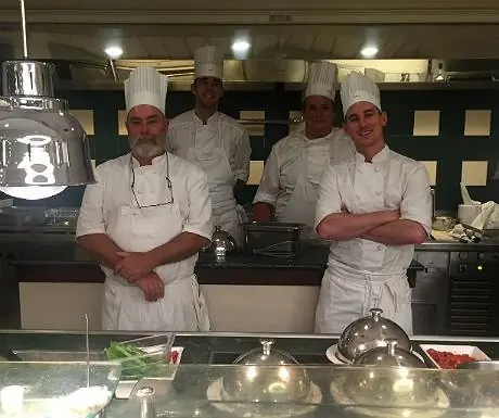 Шеф-повара ресторана Brittany Ferries Шеф-повара ресторана Brittany Ferries