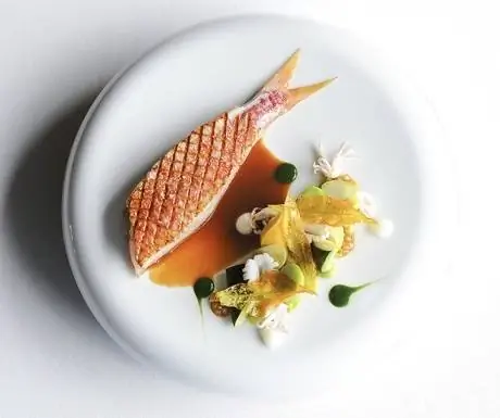 Еда в Chevre d'Or, Эз, Франция Еда в Chevre d'Or, Эз, Франция