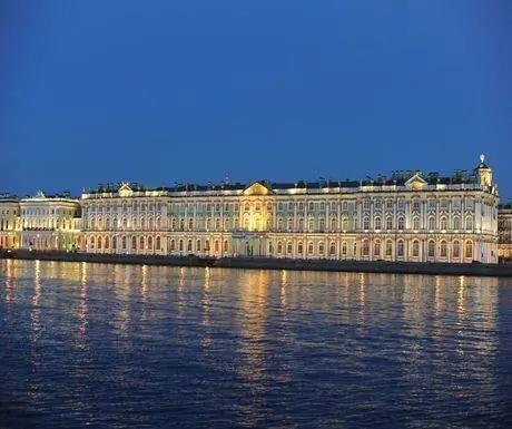 Эрмитаж, Английская набережная