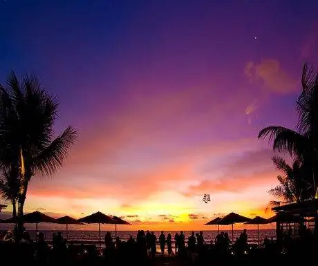 Ку Де Та - Закат на Бали