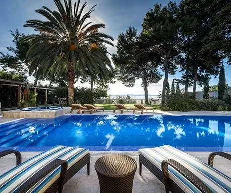 Марьян Палас Сплит Хорватия