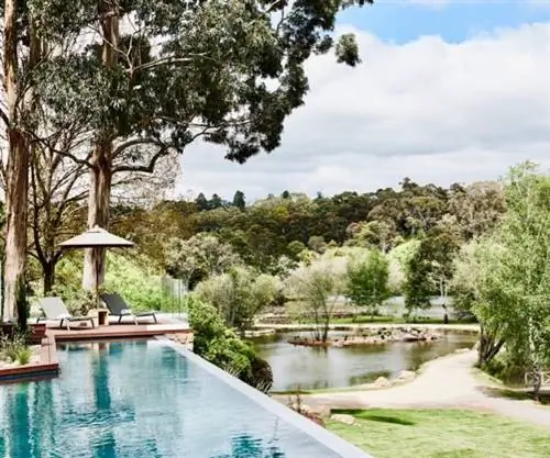 дом у озера