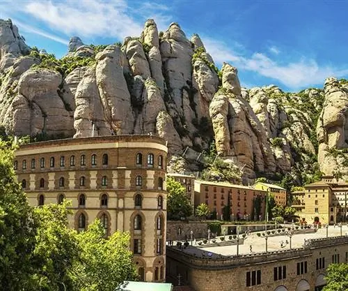 Лучшие однодневные поездки за пределами Барселоны
