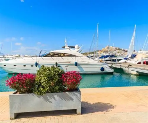 Порт Ибицы на Ибице