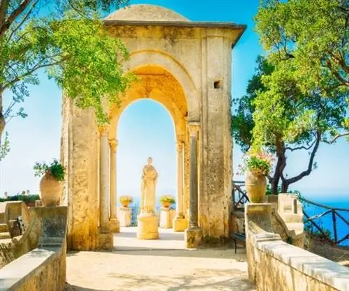 Наслаждайтесь сладкой жизнью на побережье Амальфи