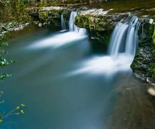 5 мест, где можно искупаться в Уэльсе