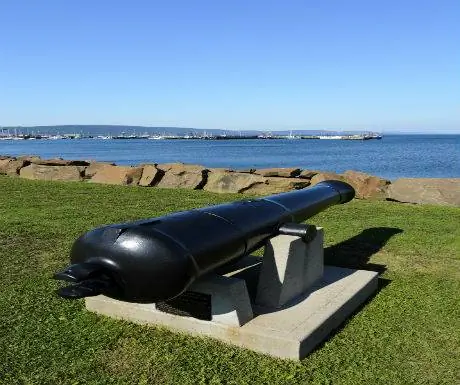 пушка по морю