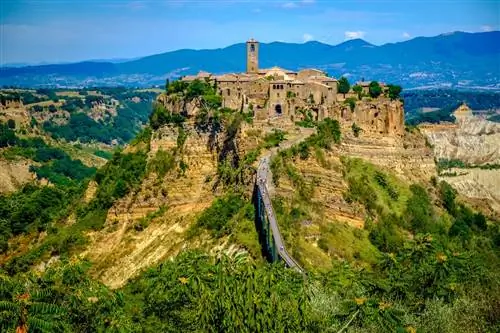 Civita, Di, Bagnoregio, -, Ancient, Town, In, Italy, Tuscia town