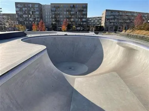Скейтпарк в Амстердаме