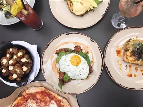 Еда из барного теста