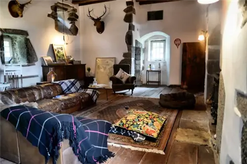 Airbnb