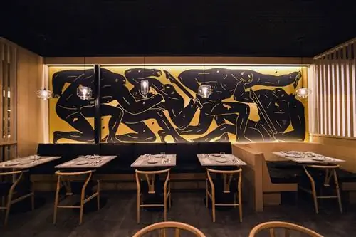 Интерьер ресторана Bone Kettle в Пасадене