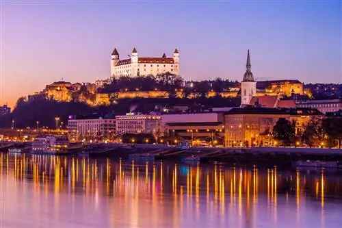 Ночной снимок Братиславы, Словакия