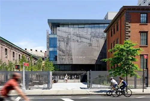 BLDG 92 на Бруклинской военно-морской верфи