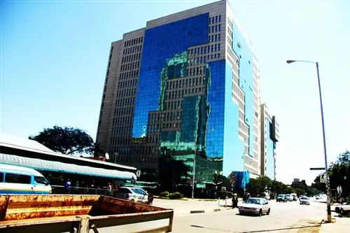 24 часа в Хараре, Зимбабве