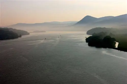 Состояние Гудзона: В поисках видения по следам Пита Сигера