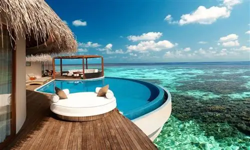 8 самых крутых в мире заездов в отели