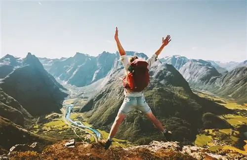 Горная вершина Backpacker Норвегия