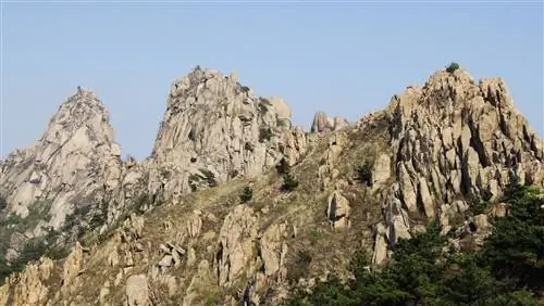 Вершина горы Фушань в Циндао, Китай