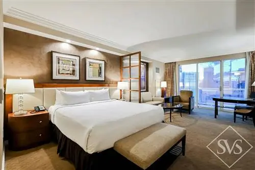 Спальня внутри Airbnb в MGM Las Vegas Strip