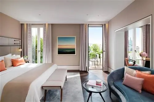 Люкс наверху в Suite в The St. Regis Venice, одном из лучших отелей Венеции