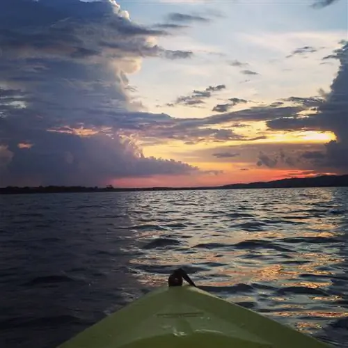 Каякинг на закате.