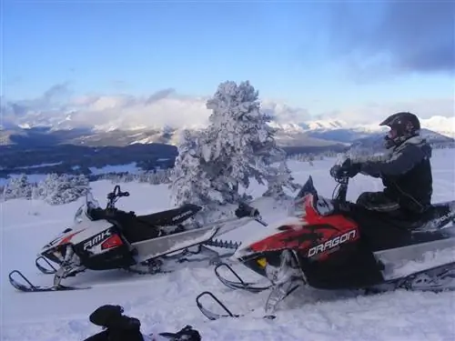 Снегоход в Британской Колумбии