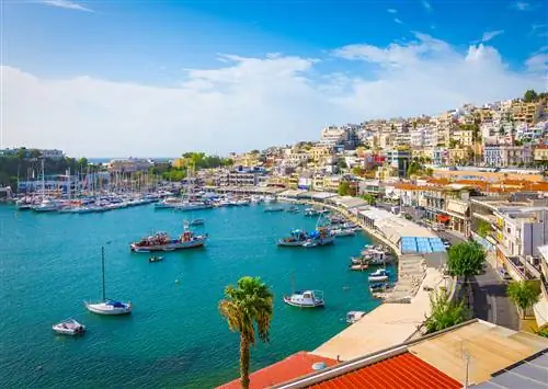 Почему стоит потратить некоторое время на изучение Пирей во время поездки в Грецию