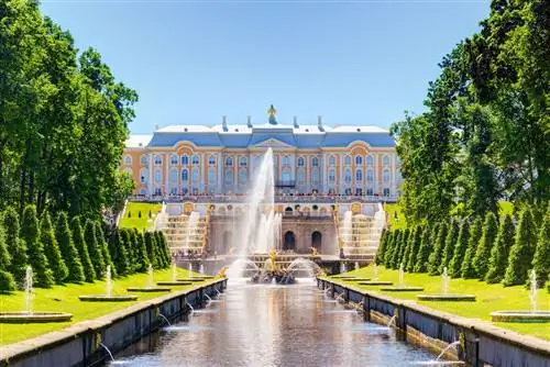 Петергофский дворец, Россия