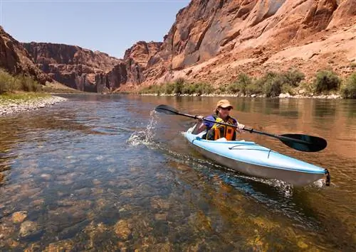 10 самых уникальных мест для каякинга в США