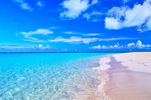 Миякодзима летом, пляж Йонаха Маэхама