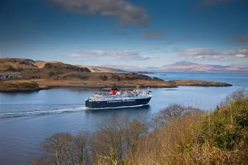 Паромы CalMac в Шотландию