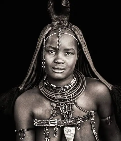 Откройте для себя народ химба в Намибии