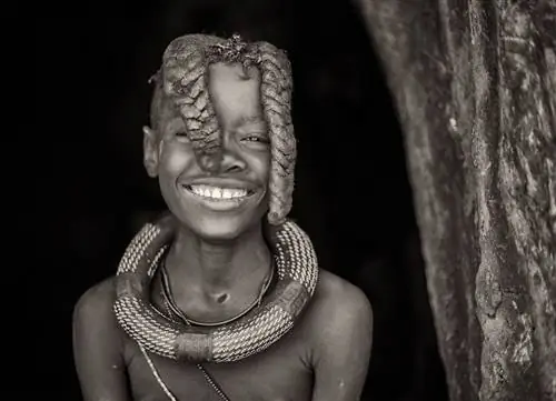 Откройте для себя народ химба в Намибии