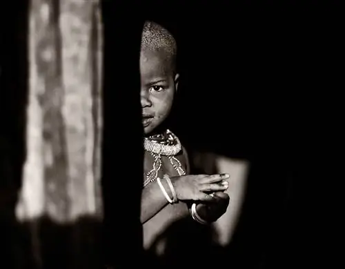 Откройте для себя народ химба в Намибии