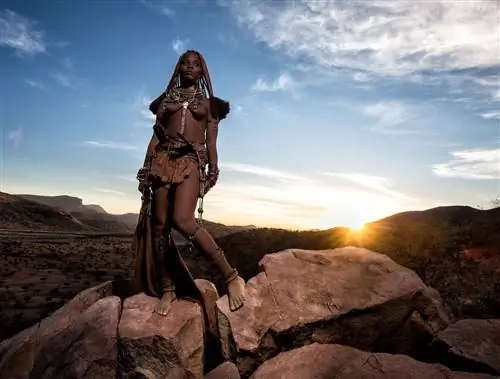 Откройте для себя народ химба в Намибии