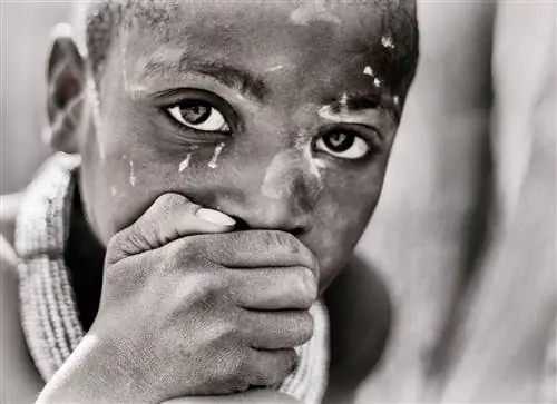 Откройте для себя народ химба в Намибии