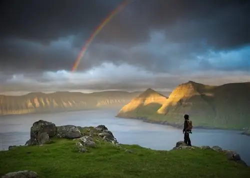 Проверьте эти потусторонние изображения Фарерских островов