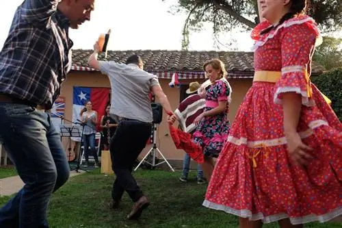 La Cueca Chiloe, типичный чилийский танец