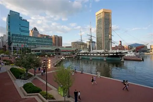 6 невероятных городов США, скрывающихся у всех на виду