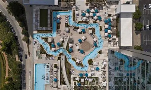 7 самых крутых ленивых рек в мире, которые спасут от жары этим летом