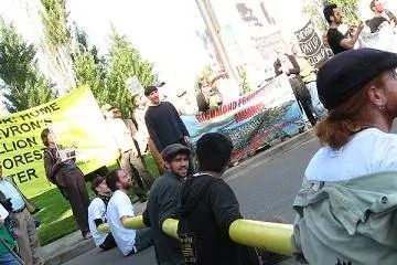 Депеша протеста Chevron
