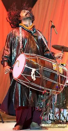 Суфийский дхолист