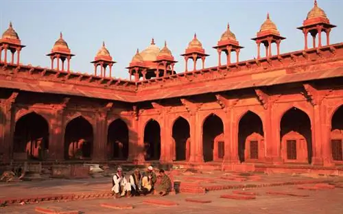 Венди Коннетт