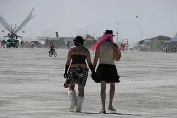 Заметки о любви, найденные на Burning Man