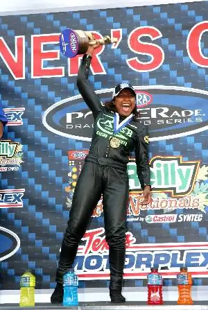 Пегги Ллевеллин