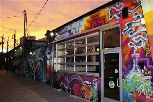 Бар Honey Elixir в Денвере