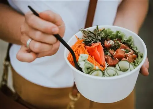 На Кауаи поке - это постоянно развивающееся блюдо, в отличие от всего, что есть в континентальной Америке