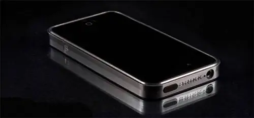 Смотрите: самый дорогой и нелепый чехол для iPhone в мире