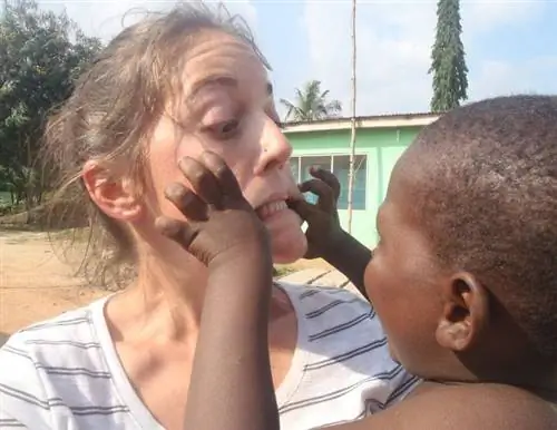 Примечания о том, как не усыновлять сироту в Гане